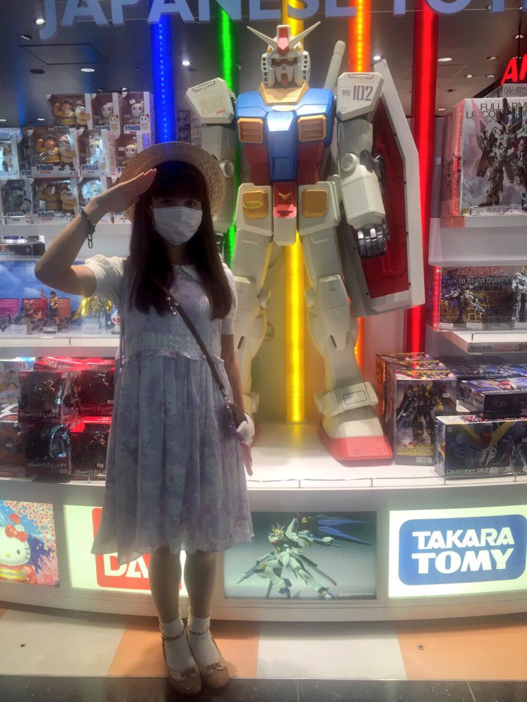 2016/8/18 タイ・バンコクに到着 任務開始です。(Lunaru arrived at Bankok. It is start of her work.