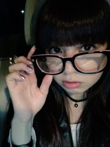 2016/10/15 のツイート「昭島モリタウンさんでのリリースイベントが終わりました!来てくれたみんなありがとう!野外たのしかったね!!!明日はららぽーと横浜さんでミニライヴ&サイン会をさせていただきます!待ってるよ(((o(*゚▽゚*)o)))るな充!るな充!」